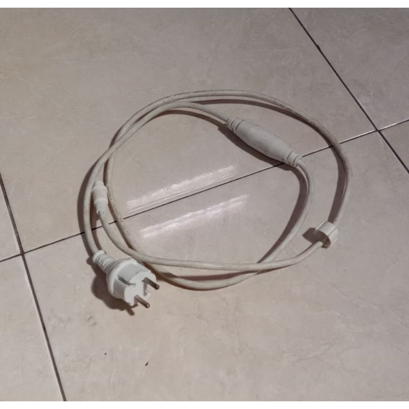 kabel power ac to dc 220v