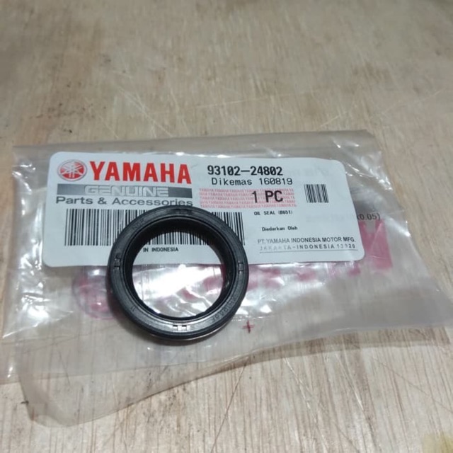 SIL SEAL KRUG KRUK AS KIRI YAMAHA  AEROX 155 ORIGINAL YGP