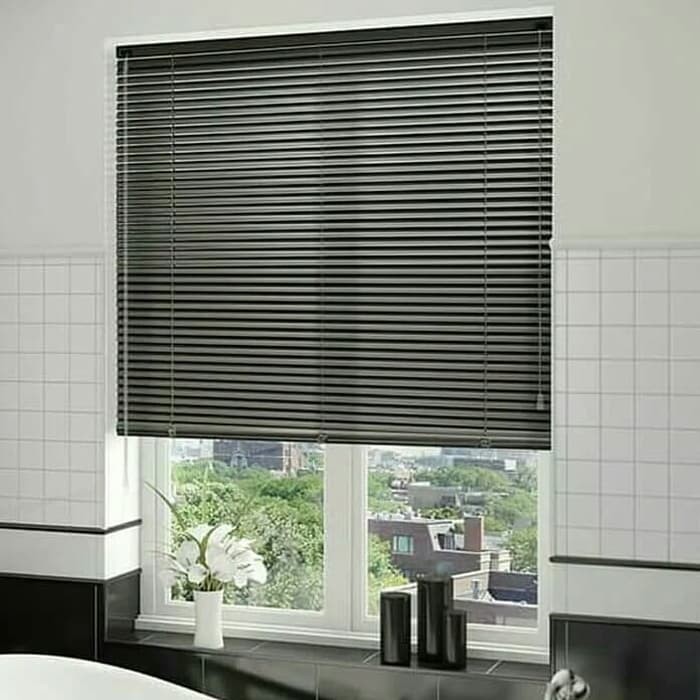 Promo TIRAI PVC / Pvc Venetian Blind 120 x 220cm Luxury
