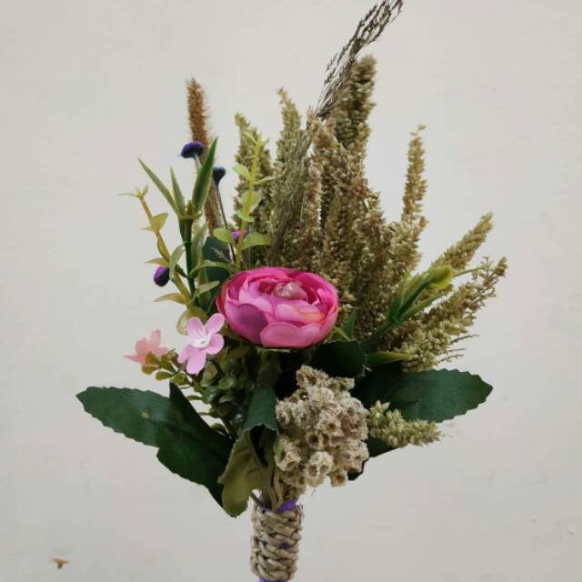Hand bouquet wedding rustic flower bunga edelweis bunga kering