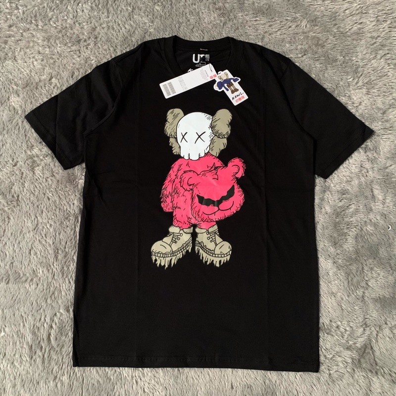 Kaos Tshirt Uniqlo X Kaws Mask Pink Fulltag