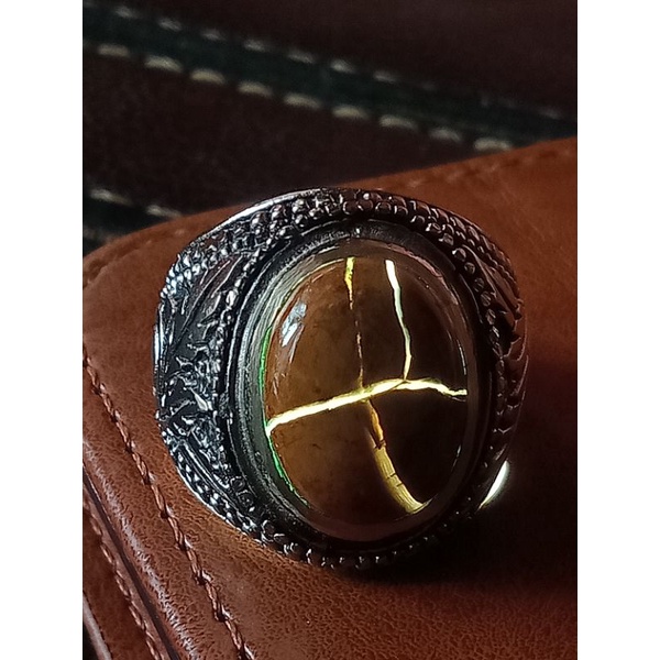 Batu cincin tapak jalak badar asem