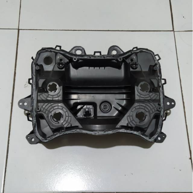 Batok reflektor lampu depan Yamaha Mio S