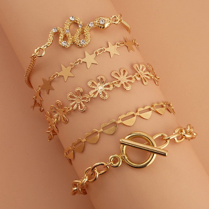 5pcs / Set Gelang Multilayer Desain Ular Bintang Hati Bunga Aksen Berlian Warna Emas Untuk Wanita