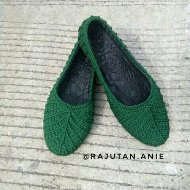 Sepatu rajut wanita dewasa handmade