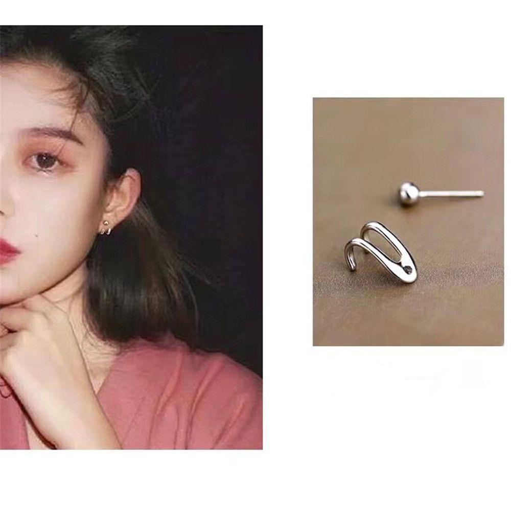 Lily Tipe C Anting Hadiah Wanita Simple Korea