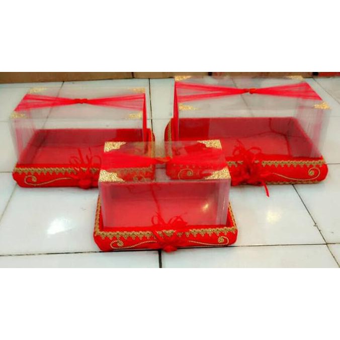 

Produk Unggulan Box Sangjit Bahan Mika Isi 3