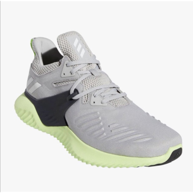 sepatu olahraga running adidas original