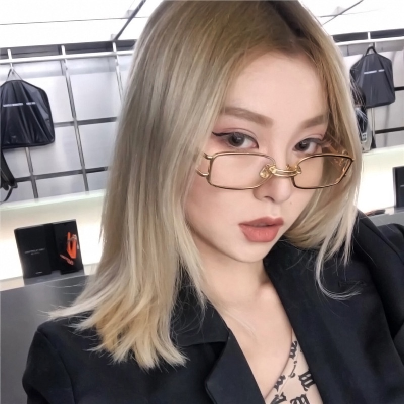 (YUZHU) Vintage Mode Bingkai Logam Kerawang Kacamata Hitam Punk Fashion Hip Hop Sunglasses