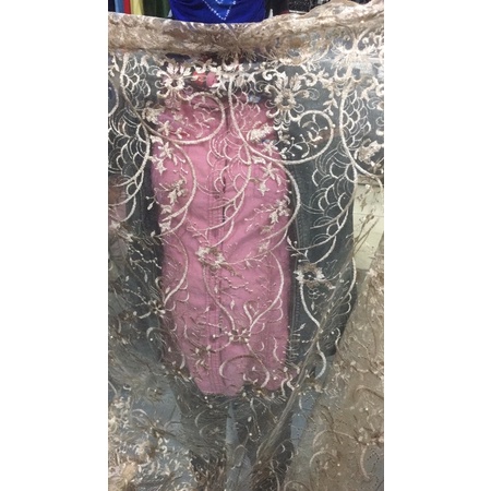 Kain Brokat/Kebaya (Tile) / WARNA CREAM