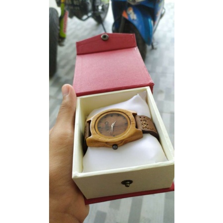 Jam tangan kayu / jam tangan cowok / jam tangan couple / kado hadiah
