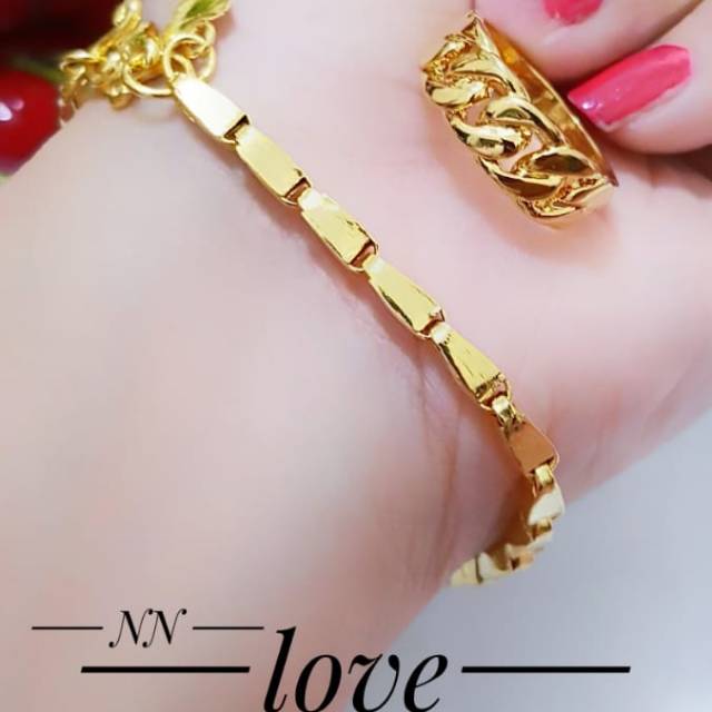 Gelang dan cincin dilapisi emas 24 k