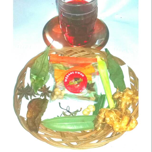 

Wedang uwuh AMINATA khas lawu imogiri dengan 14 rempah + jahe special