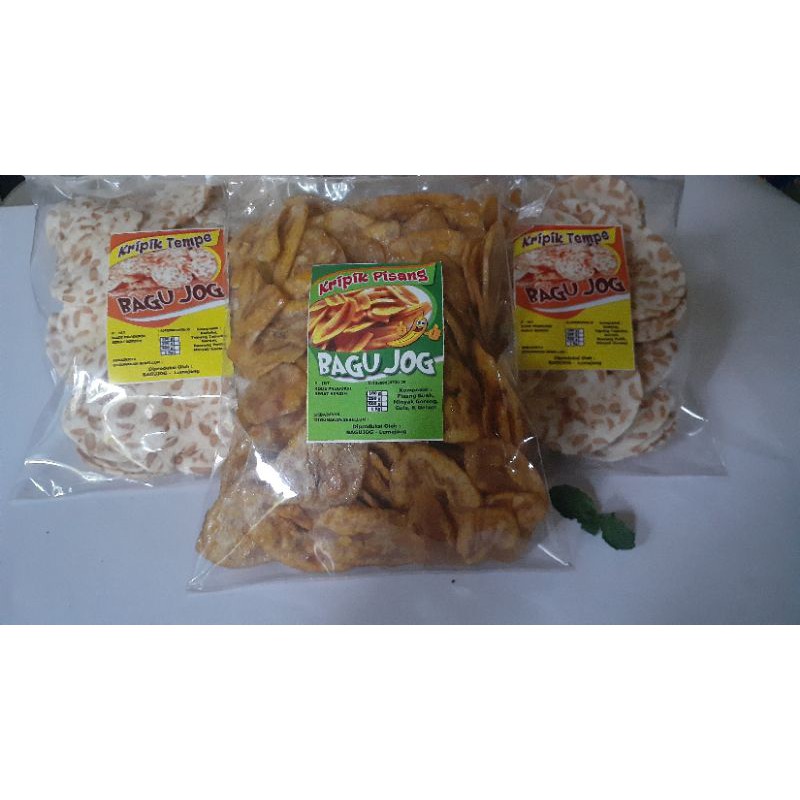 

Kripik Tempe dan Kripik Pisanh Bagu Jog