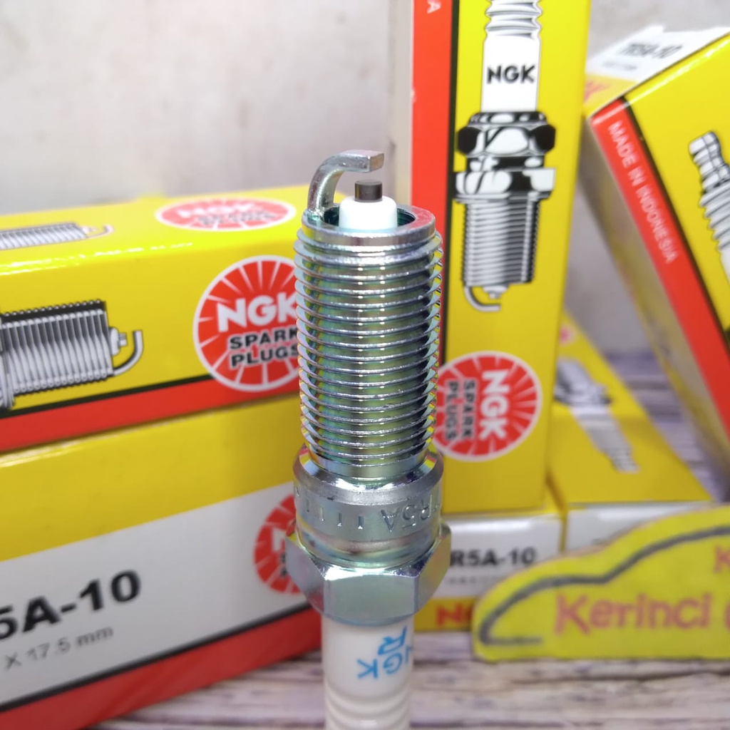 Busi NGK Ford Fiesta - Ford Focus NGK TR5A-10 Spark Plugs