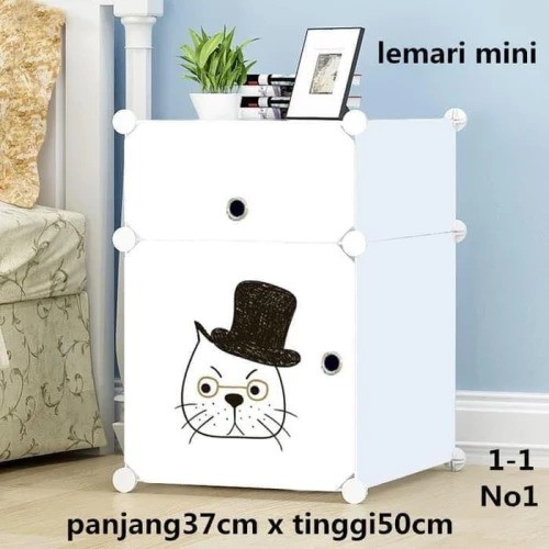 LEMARI SISI RANJANG PLASTIK/LEMARI PAKAIAN PORTABLE (LEMARI PLASTIK MINI-DORAEMON)