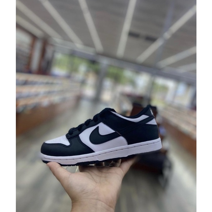 NIKE SB DUNK PANDA