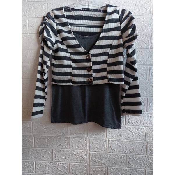 Preloved set cardigan crop dan tank top