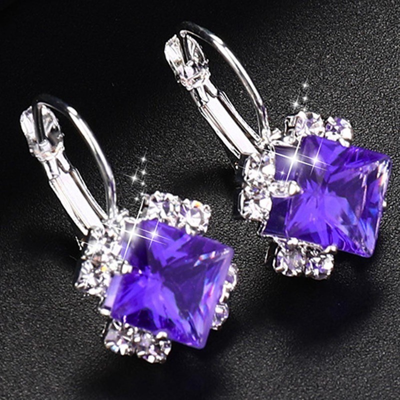 Anting Giwang dengan Kristal Zircon untuk Wanita