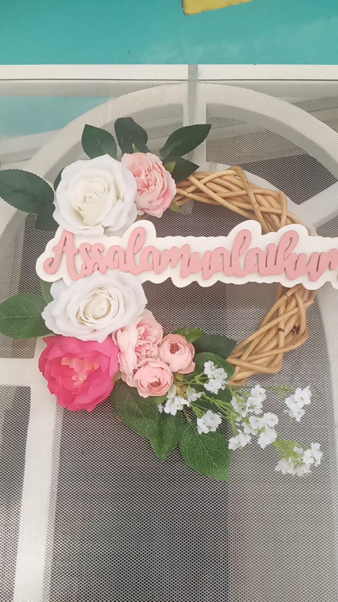 Tulisan Kayu Assalamualaikum