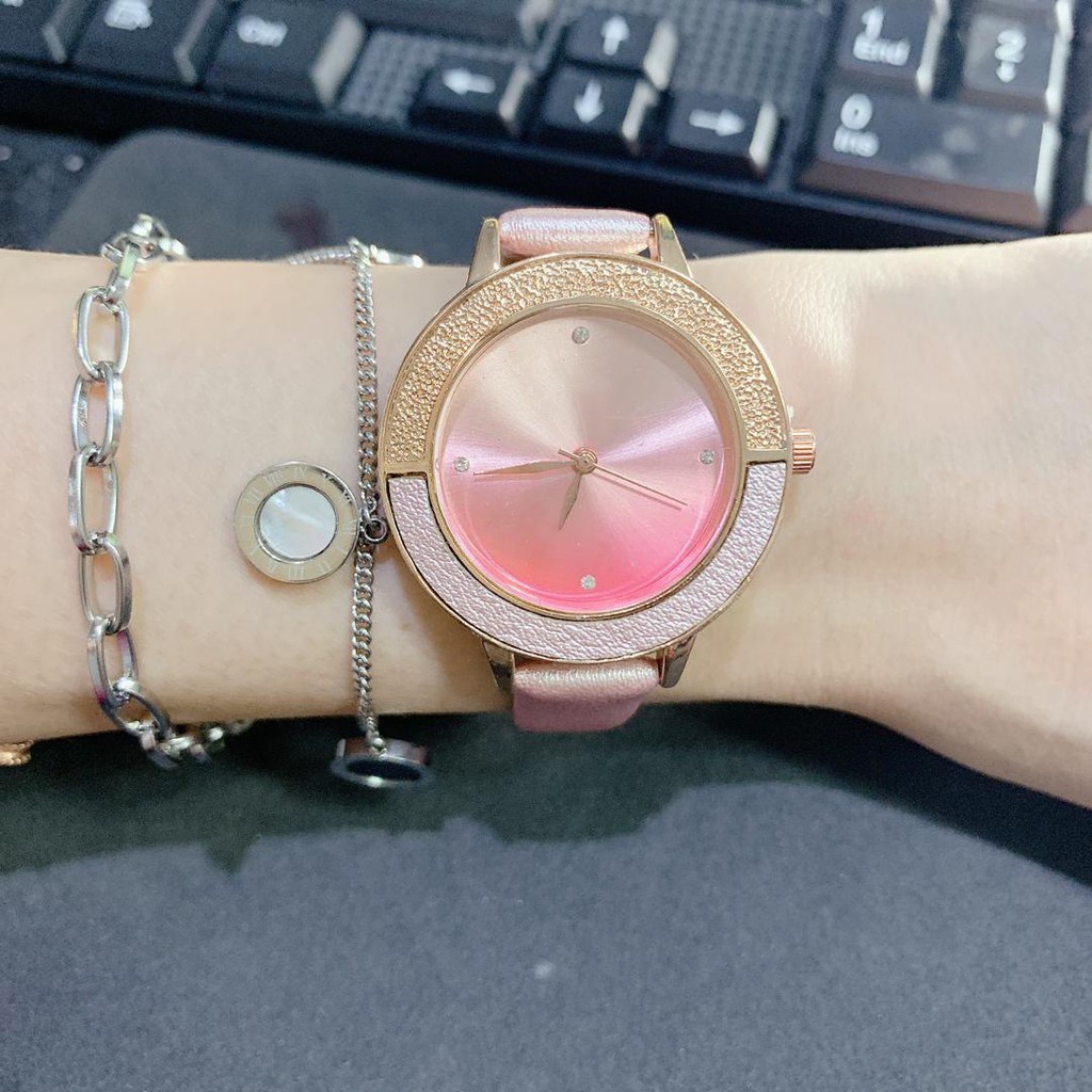 JAM TANGAN WANITA VERSI KOREA DARI TREN FASHION ARLOJI BINTANG SEDERHANA IMITASI  RANTAI MAGNET