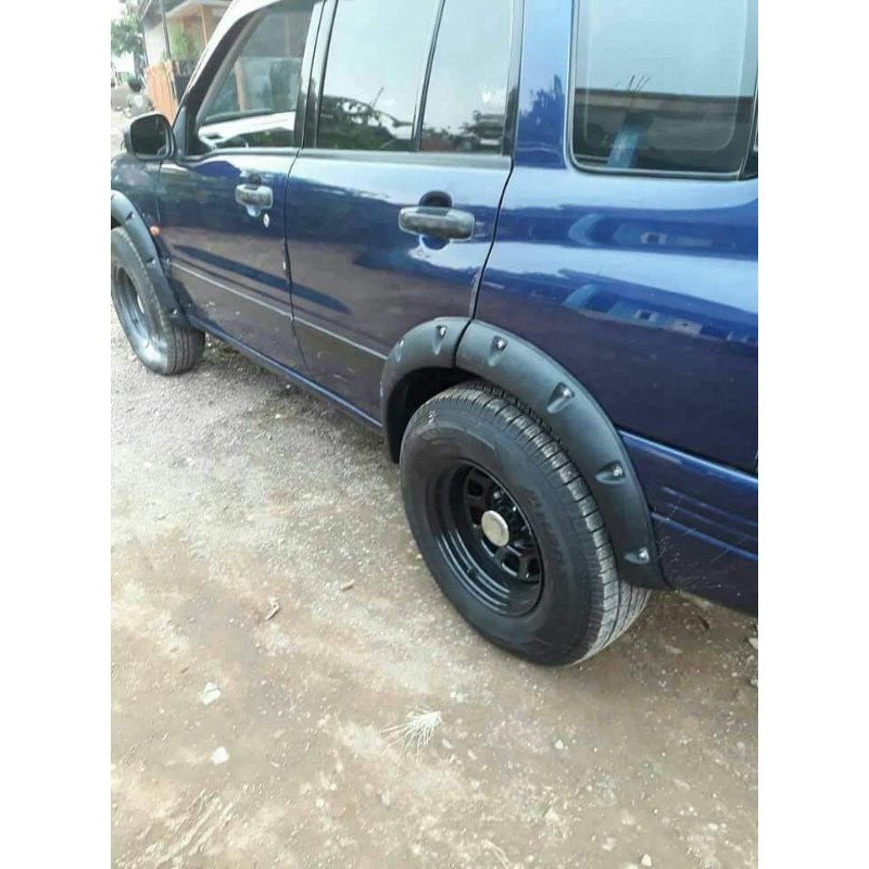 over fender escudo 1,6