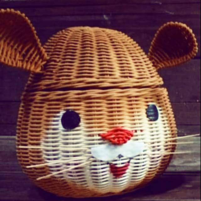 

Rotan imlek karakter shio