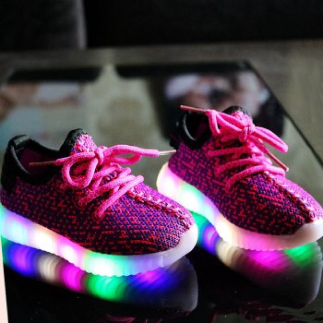 Yeezy LED size 21-30