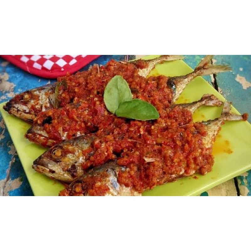 

IKAN KEMBUNG GORENG BALADO (READY) ISI 3-4 EKOR