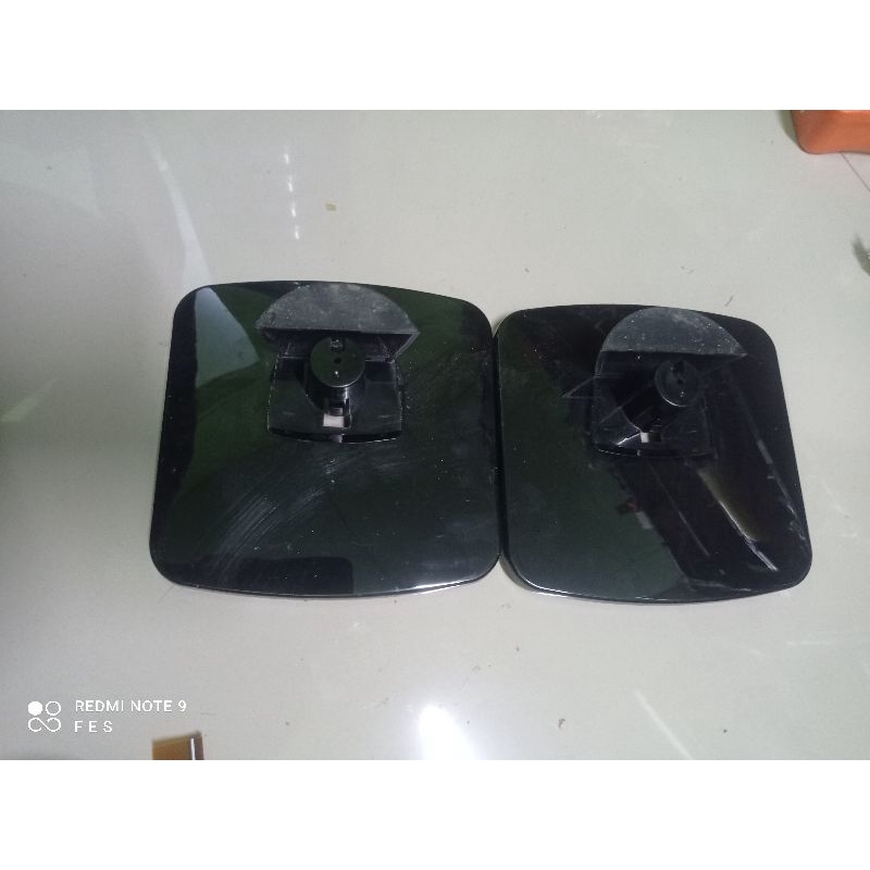 Stand - kaki speaker tower Polytron model lama 24-32 inch