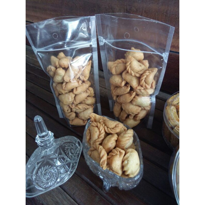 

pastel abon/pastel selai nanas