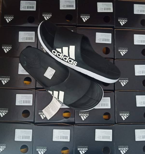 Sandal Adidas Aquallete Size 40-43