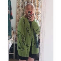 Jisoo BP dino cardigan