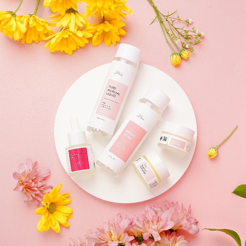 Amskin Beauty Care Lightening Essencial