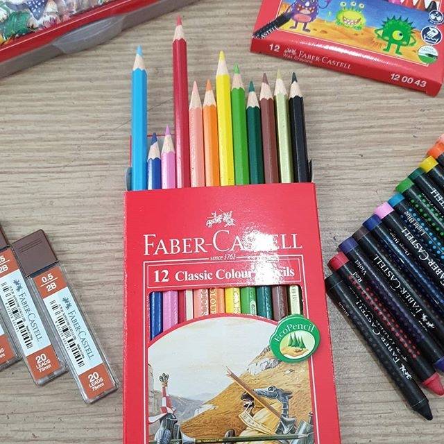 

Pensil warna Faber Castel 12 warna