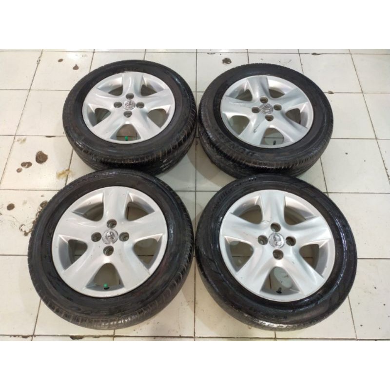 velg mobil bekas ring 15 untuk mobil yaris jazz agya ayla lubang baut 4x100 plus ban
