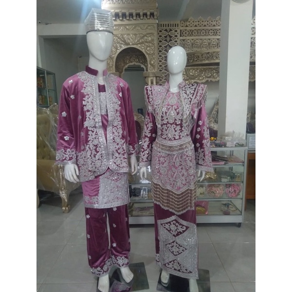 Baju pengantin minang
