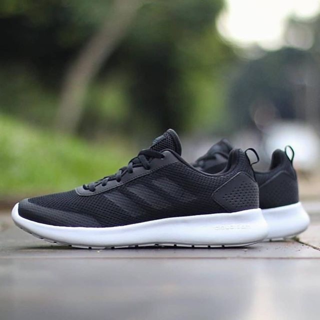 Adidas Cloudfoam Ultimate Racer Black Sol