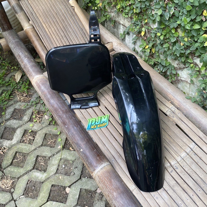 PAPAN NOMOR + SPAKBOR DEPAN YZ85 OLD