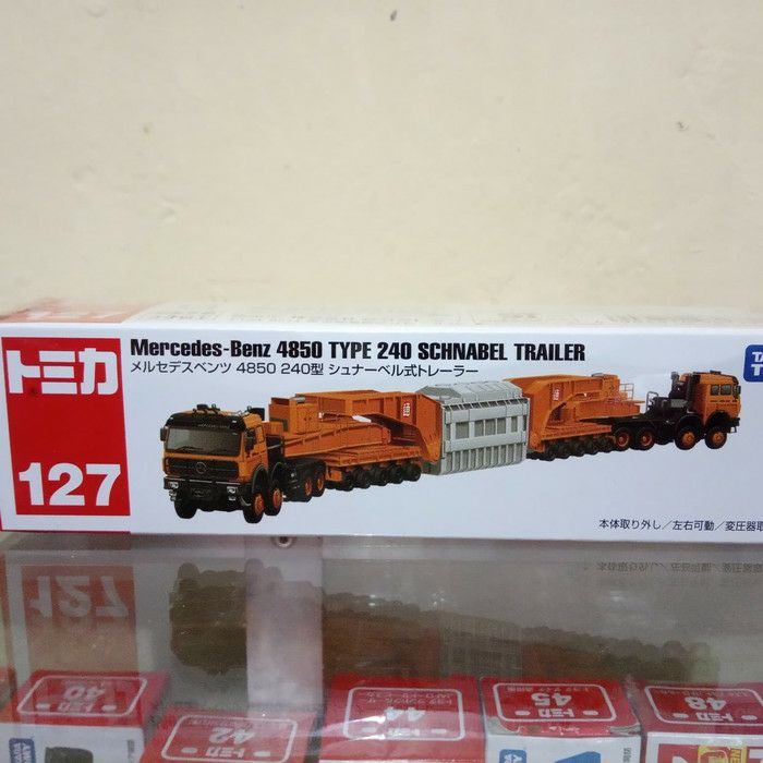 Diecast miniatur truk Tomica long no 127  Mercedes benz 4850  harga murah