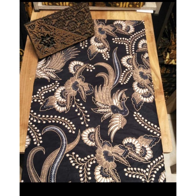 Kain Batik Lawasan Motif Burung