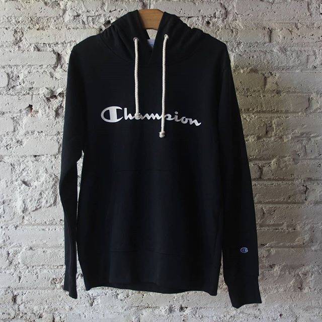 champion script hoodie black