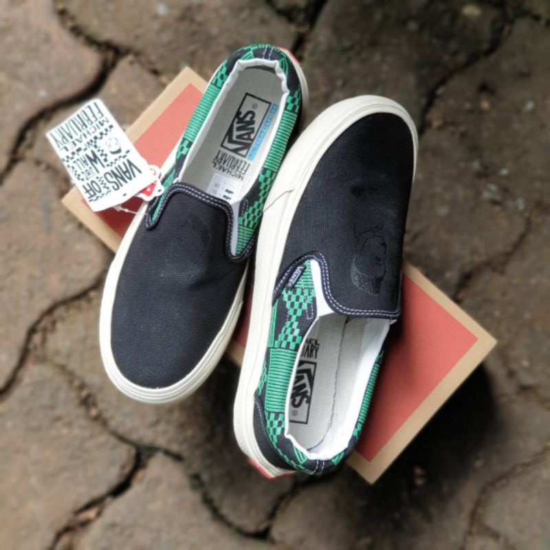 SEPATU KLASIK CASUAL VANS SLIP ON SIZE 36-44