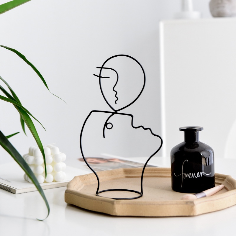 Black Lines patung karakter Art  characters nordic statue patung abstrak Decor  / Home Decoration / Aesthetics