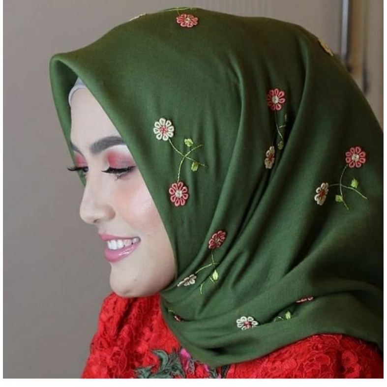 Kerudung Hijab Segiempat Sulam Matahari Tabur Paris