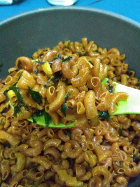 

Makaroni Original Daun Jeruk Pouch