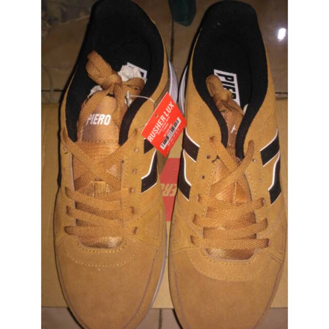 Sepatu Piero Rusher Lux