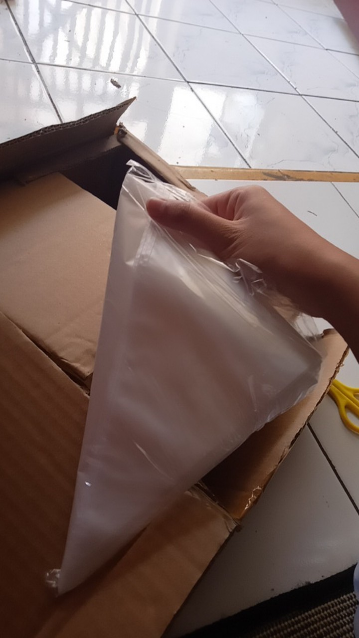 Plastik Segitiga / Piping Bag Diva Uk Besar / 10 Lembar