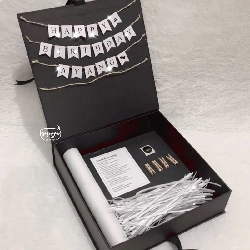 

GIFTBOX HIAS TANPA ISI Mayn Project
