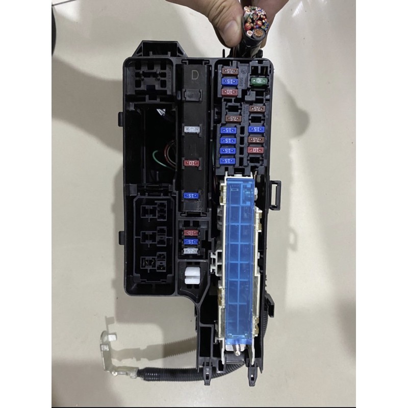 fuse box skring innova fortuner hilux bensin